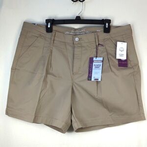 Gloria Vanderbilt Womens Sage Green Khaki Pleated Shorts Plus Sz 16W NWT